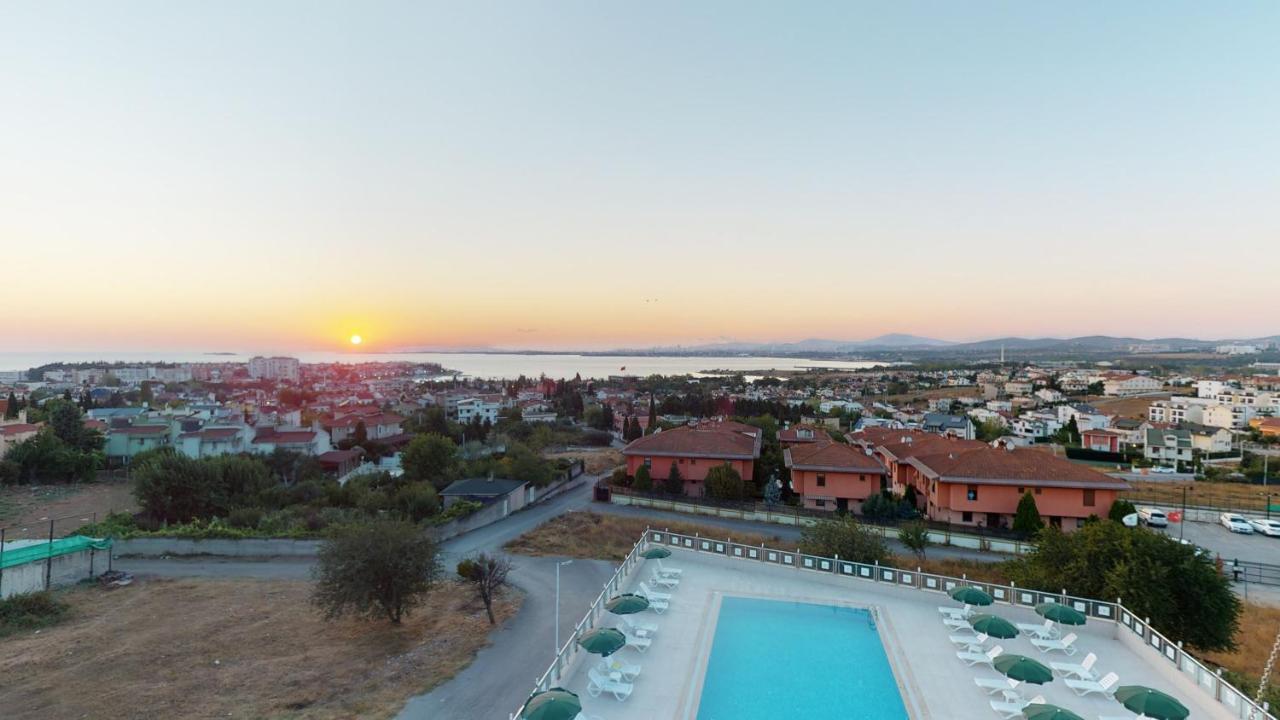 Double Royal Hotel Kocaeli Bagian luar foto