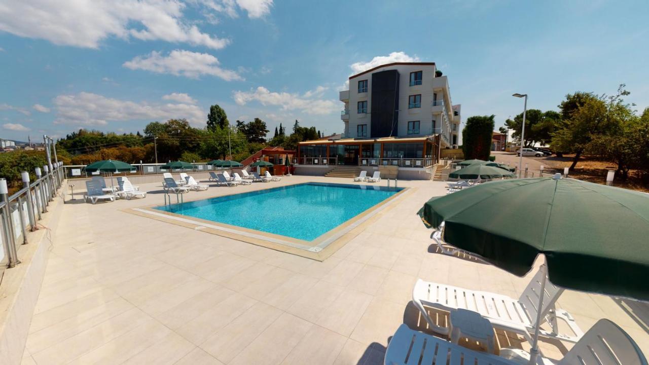 Double Royal Hotel Kocaeli Bagian luar foto