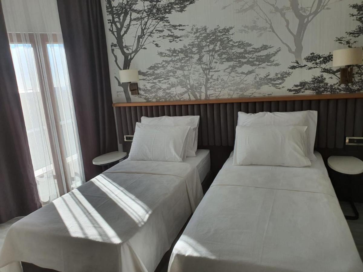 Double Royal Hotel Kocaeli Bagian luar foto
