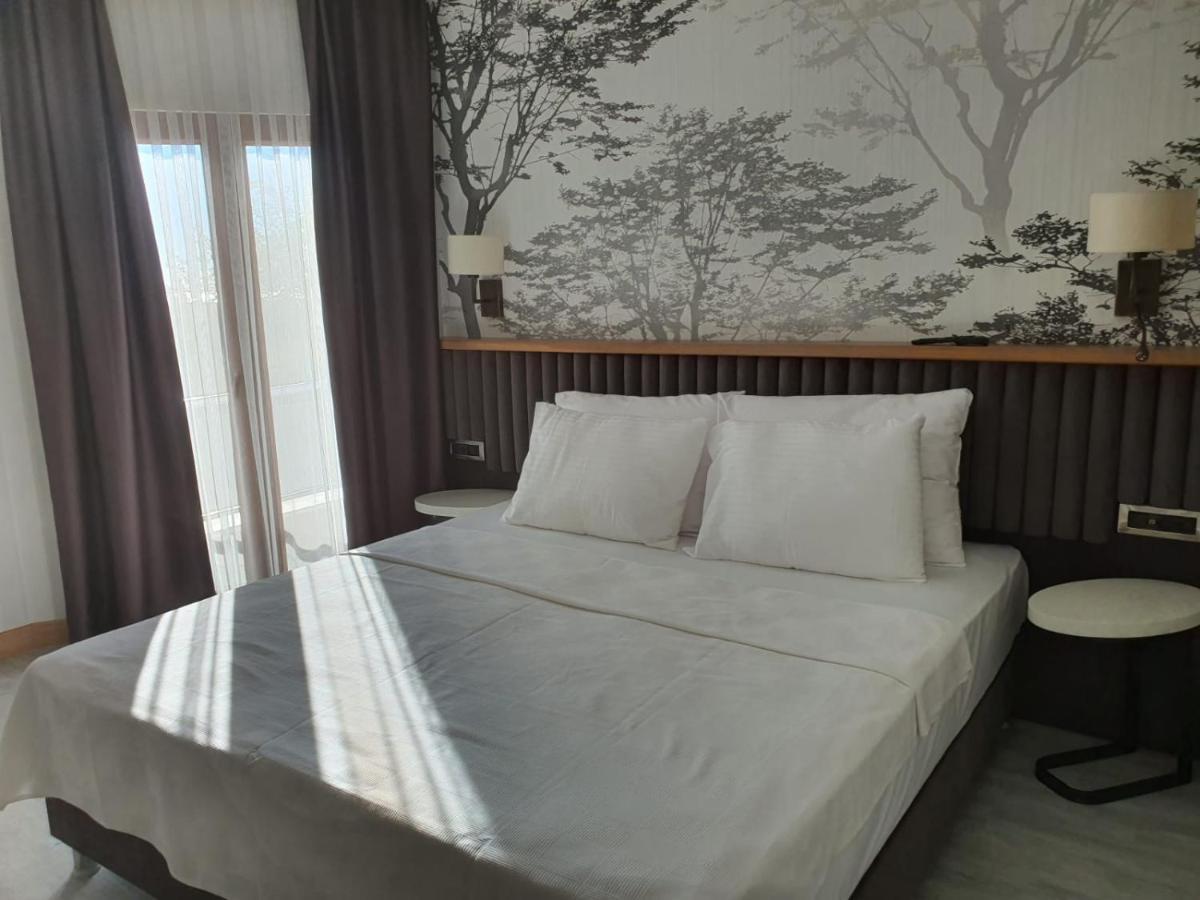 Double Royal Hotel Kocaeli Bagian luar foto