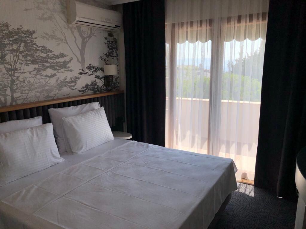 Double Royal Hotel Kocaeli Bagian luar foto