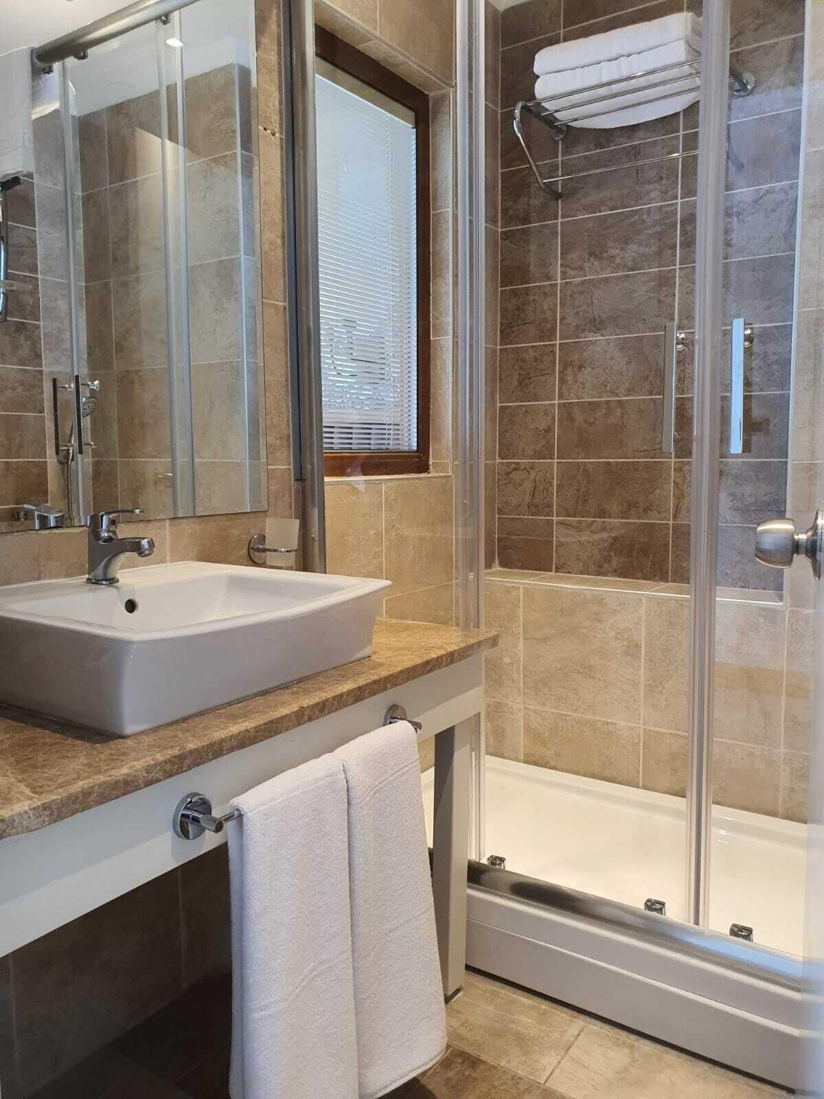 Double Royal Hotel Kocaeli Bagian luar foto