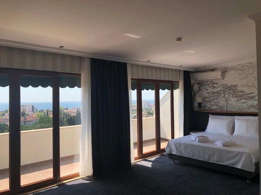 Double Royal Hotel Kocaeli Bagian luar foto