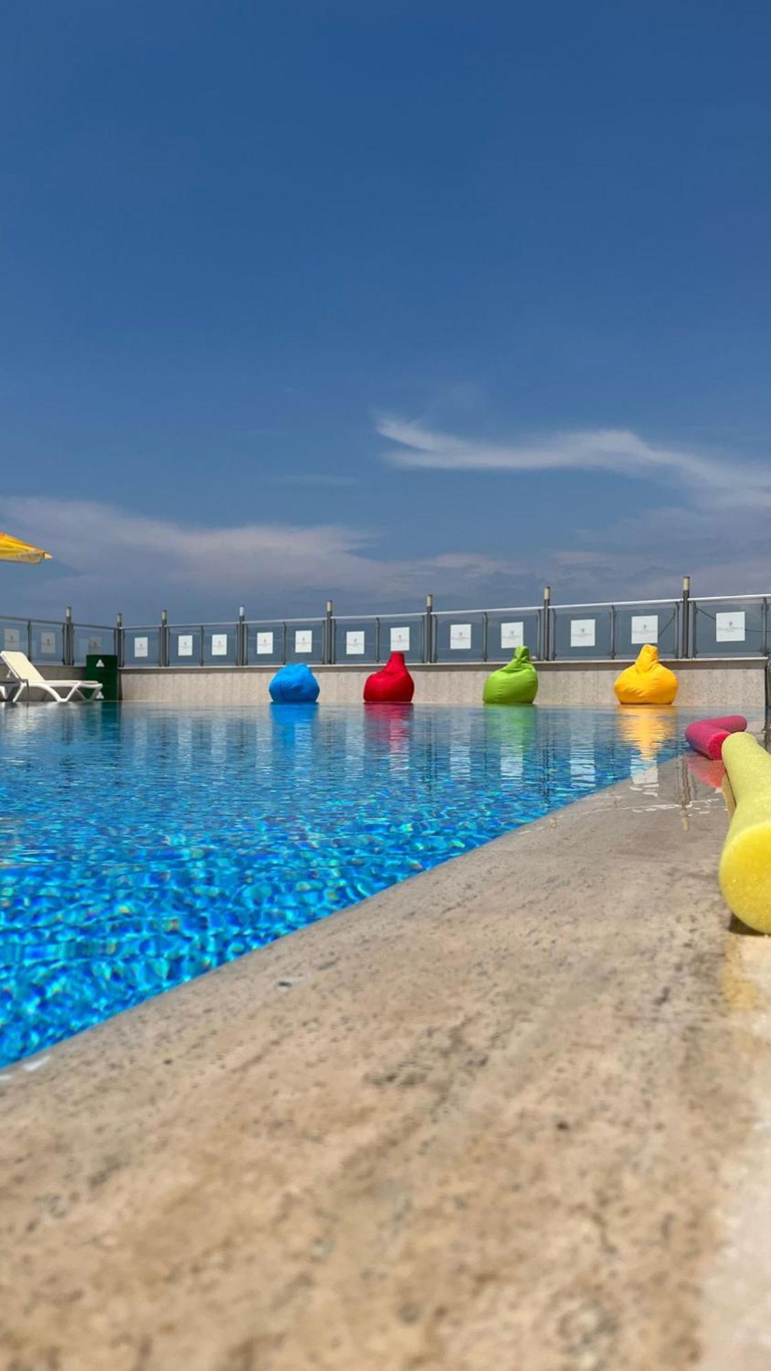 Double Royal Hotel Kocaeli Bagian luar foto