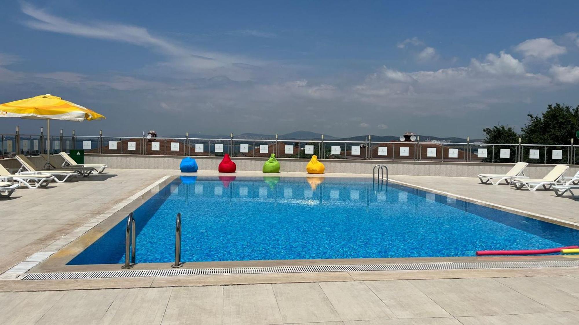 Double Royal Hotel Kocaeli Bagian luar foto